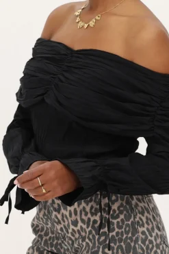 Zwarte Off-shoulder Top Met Structuur