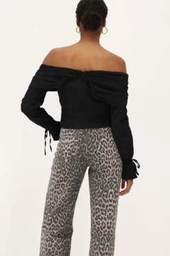 Zwarte Off-shoulder Top Met Structuur