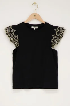 Zwarte Top Met Embroidery Mouwen