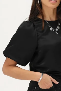 Zwarte Top Met Gepofte Mouwen