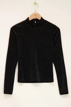 Zwarte Top Met Studs En Opstaande Kraag