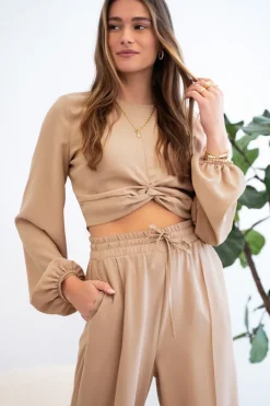 Beige Crêpe Top Met Knoop