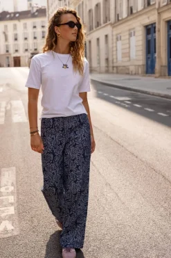 Blauwe Denim Jeans Met Rozen