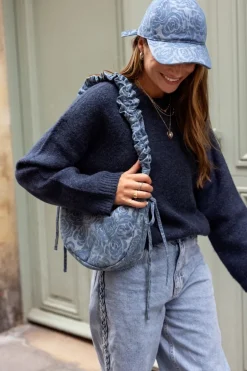 Blauwe Denim Pet Met Rozen