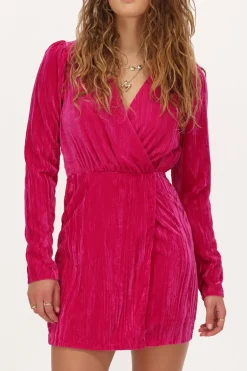Roze Velvet Jurk Met V-hals