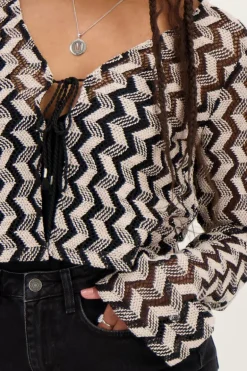 Zwart-beige Crochet Vestje